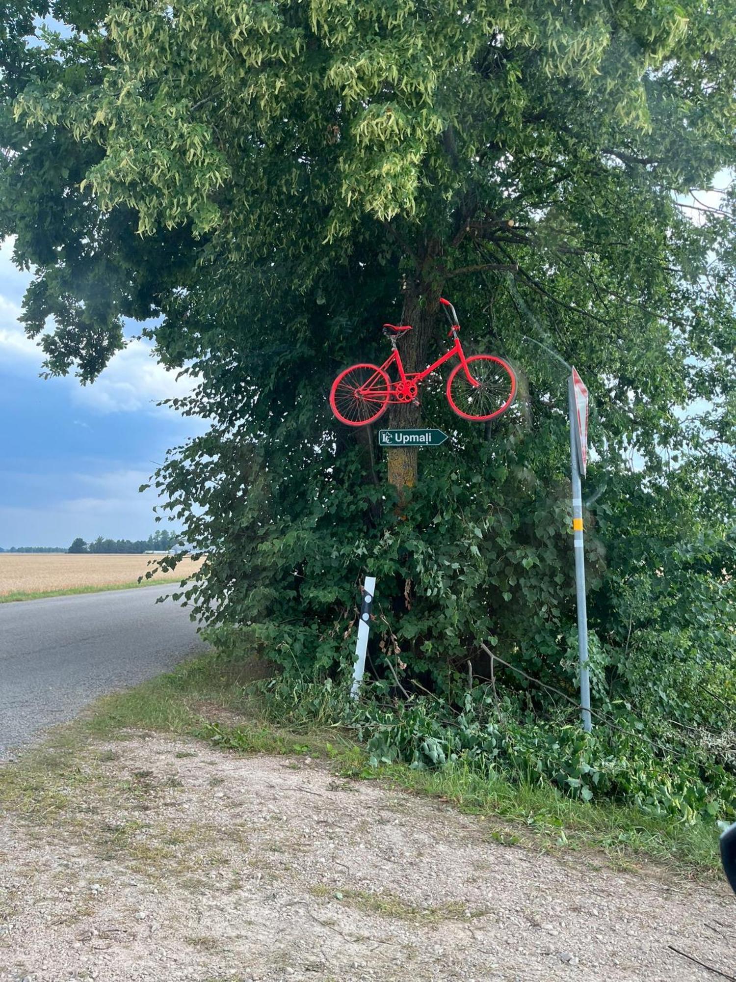Upmali Hotell Tērvete Exteriör bild